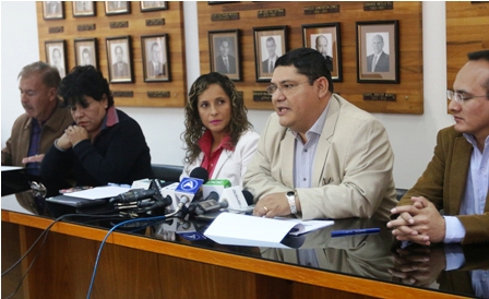 Empresarios-crean-unidad-para-combatir-contrabando