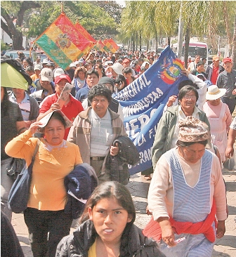 Gremialistas-no-renunciaran-a-mercados-distritales