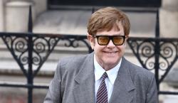 Elton John pierde la visión de un ojo debido a una infección