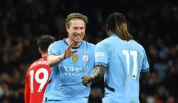 El City pone fin a su mala racha con una goleada y el Liverpool tropieza con un empate