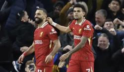 Liverpool estira su diferencia en la Premier con una goleada al Tottenham