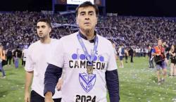 Impacto en el campeón Vélez: Gustavo Quinteros se iría tras la polémica y asumiría en un equipo brasileño