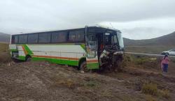 Hecho de tránsito cobra la vida de al menos tres personas en la carretera a Oruro