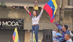 Masivas protestas en Venezuela contra Maduro: María Corina Machado reapareció en Caracas