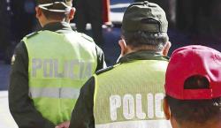 Cambista denuncia a policías por robo, extorsión y amenazas