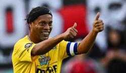 Etcheverry anuncia la llegada de Ronaldinho a Bolivia