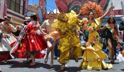 Desentierran al Pepino y se levanta el telón del Carnaval Paceño 2025