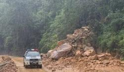 Derrumbe en la ruta a Samaipata complica la circulación vehicular