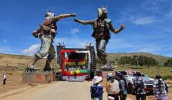 Entregan el Monumento al Tinku en el Norte de Potosí