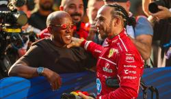 Hamilton logra la “pole” en el Sprint de China