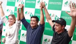 Israel Alcócer asume la presidencia del Concejo Municipal en una sesión marcada por la tensión y el boicot