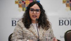 Ministra de Salud reconoce que precios de algunos medicamentos importados subieron hasta un 100%