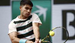 Alcaraz vence a Shelton y avanza a cuartos de final en Roland Garros