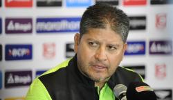 Villegas se reserva el onceno titular: “No voy a dar el equipo”