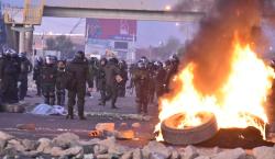 Policía gasifica y despeja bloqueo en Vinto; reportan tensión en Parotani por la protesta evista