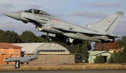 El Reino Unido envía aviones de combate a Oriente Medio