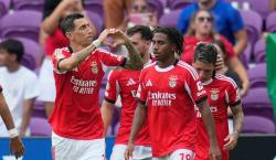 Benfica aplasta 6-0 al Auckland y se jugará la clasificación ante el Bayern