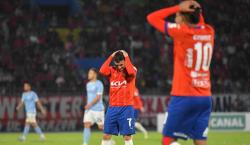 Wilstermann perdonó y Aurora le empató con un jugador menos