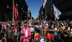 Budapest: unas 200.000 personas asisten a marcha del Orgullo