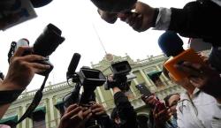 Periodistas reclaman una “relación respetuosa” a un candidato