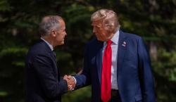 Trump recrudece su guerra comercial con Canadá