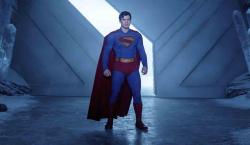 “Superman” alcanza un estreno mundial de más de 210 millones de dólares