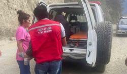 Fatal accidente en Caranavi: Tres fallecidos y una persona grave tras embarrancamiento de un vehículo