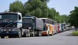 YPFB asegura que el acopio desmedido de combustibles está causando sobredemanda y persistentes filas en surtidores