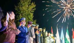 Bienvenida al Bicentenario: Bolivia entona su Himno Nacional en un acto simultáneo con fervor cívico