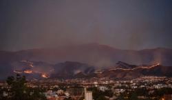 El incendio en Tarija no cesa luego de tres días y ya consumió más de 3.000 hectáreas