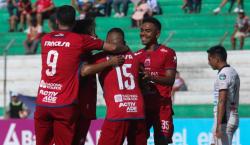 Guabirá golea a Vinto en el debut de Straccia como entrenador