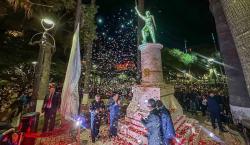 ¿Juana Azurduy de Padilla o Juana Asurdui de Padilla? El monumento inaugurado en Sucre reaviva la polémica
