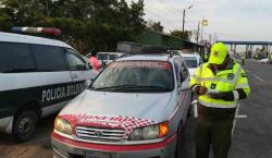 La Policía reporta más de 1.500 arrestados y 74 vehículos retenidos por circular sin permiso