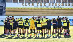 Paro en The Strongest: jugadores reclaman sueldos atrasados y ponen en duda el clásico paceño