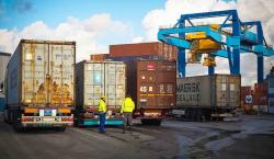 Entre enero y julio, caen las exportaciones un 4.3% y las importaciones un 7.7%