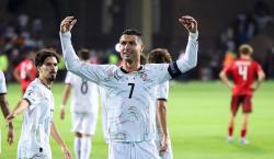 Cristiano anota doblete en debut de Portugal en Eliminatorias para el Mundial 2026
