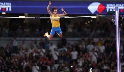 ¡Histórico! Duplantis salta 6,30 metros y se corona tricampeón mundial