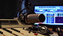 Radios en riesgo de colapso: ASBORA pide al TSE dejar sin efecto las multas desproporcionadas