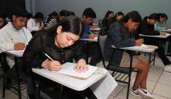 Becas universitarias de CRE: lunes empiezan los exámenes