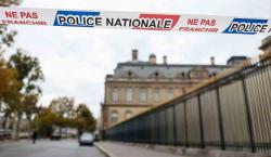 El Museo del Louvre en París permanece cerrado tras el robo de joyas de la colección de la corona francesa