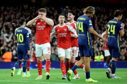 Arsenal golea al Atlético y el City supera al Villarreal en la Champions