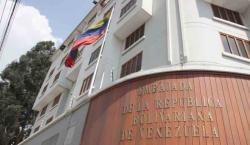 Venezuela reduce atención consular de su embajada en La Paz y cancela nuevas citas de migración
