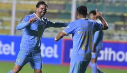 Bolívar vence a FC Universitario, se afianza en la tercera casilla y mete presión a los punteros