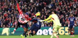 Un Sunderland tenaz pone fin a la racha triunfal del Arsenal