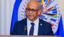 Los problemas económicos de Bolivia son muy “severos”, Paz deberá explicar bien sus medidas, dice secretario de la OEA