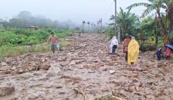 Colapso de la plataforma en la ruta troncal a Cochabamba deja a Santa Cruz aislada del occidente