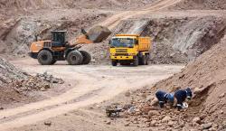 Ministro de Minería apunta a incrementar las operaciones de explotación para generar más ingresos