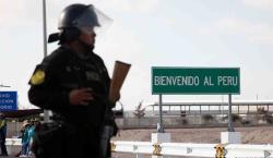 Perú decreta emergencia y militariza la frontera con Chile