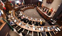 El Senado aprueba ley para elegir vocales del TSE: el proceso durará 15 días