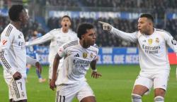 Un gol de Rodrygo salva al Real Madrid en Mendizorroza y da oxígeno a Xabi Alonso
